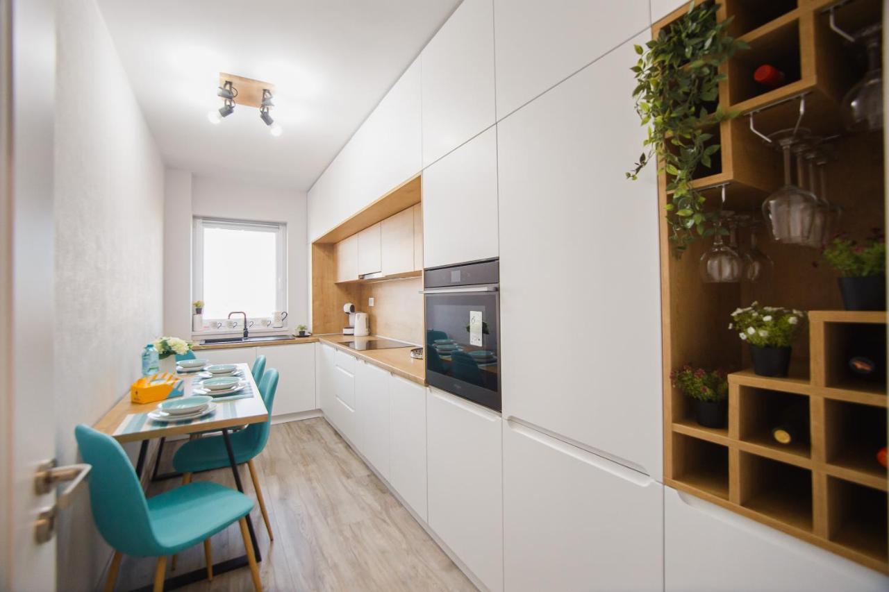 Apartamento Creamy Wood Haven Oradea Exterior foto