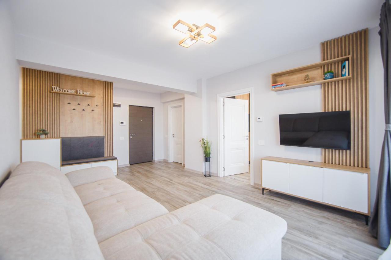 Apartamento Creamy Wood Haven Oradea Exterior foto
